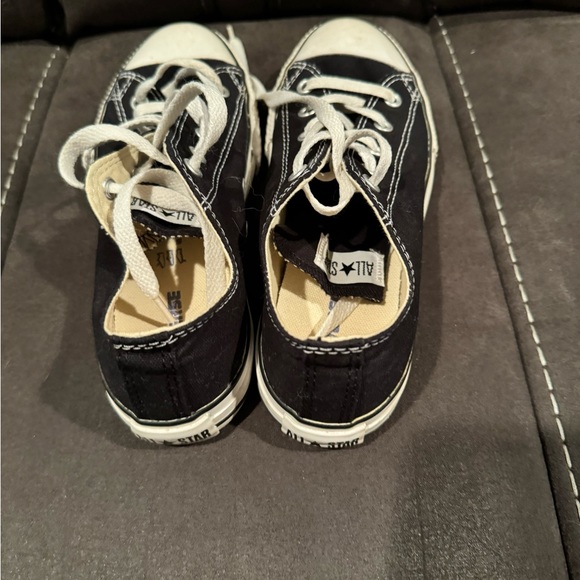 Converse - Picture 2 of 4